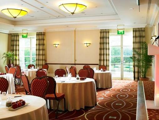 Delta By Marriott Hotel 4*
